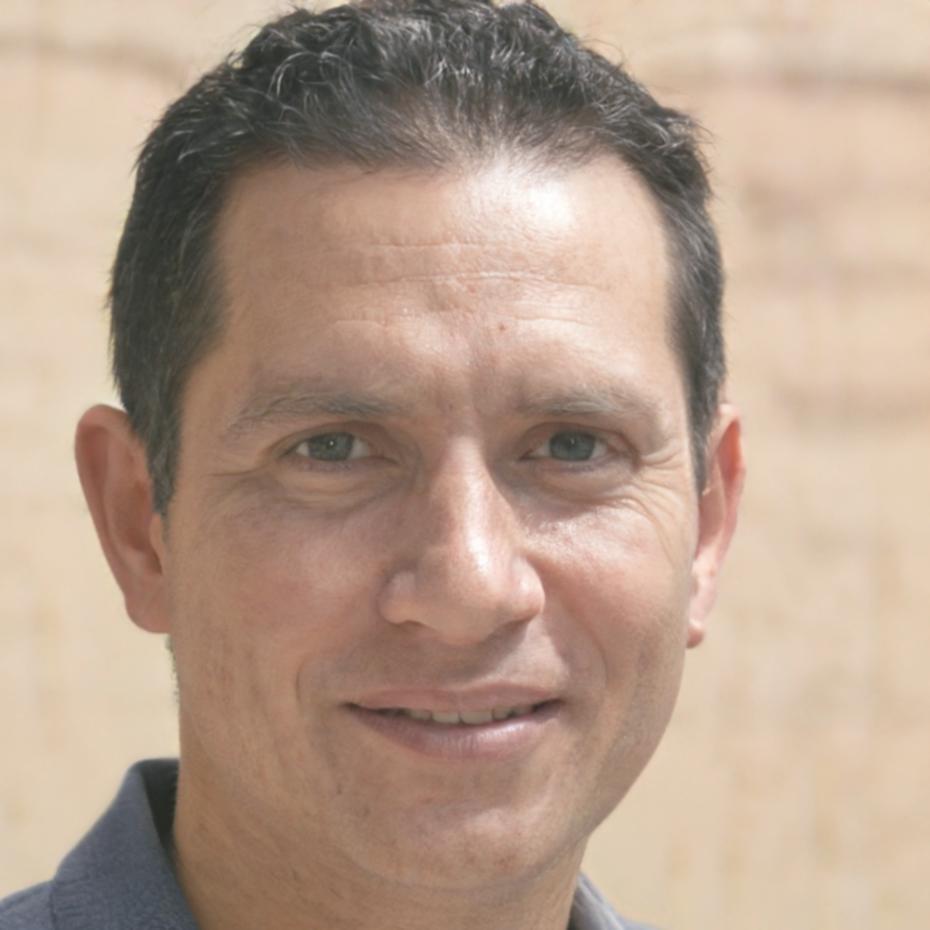 Преподаватель пейзажной фотографии Богдан Тулеуов